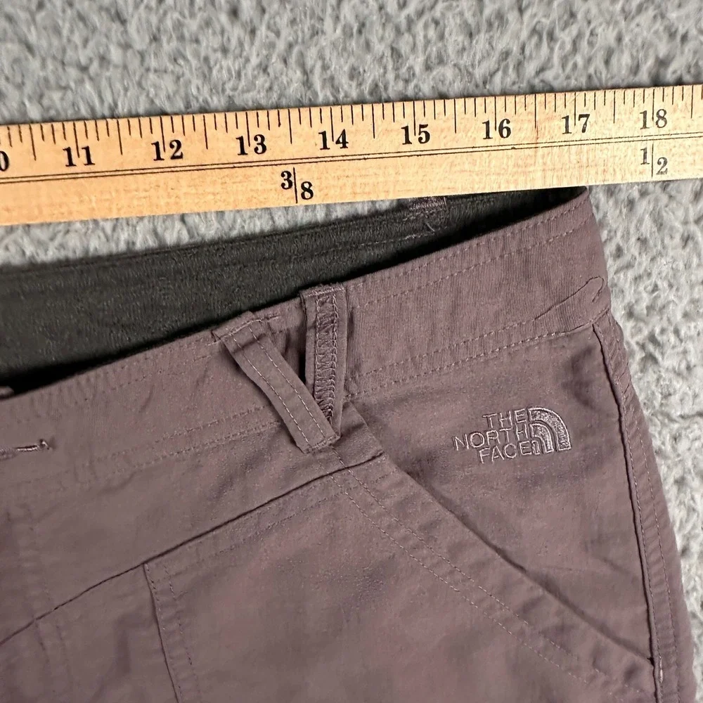 North Face Shorts Womens 14 Gray Lightweight Outdoors Hiking Zip Pocket - Picture 3 of 13